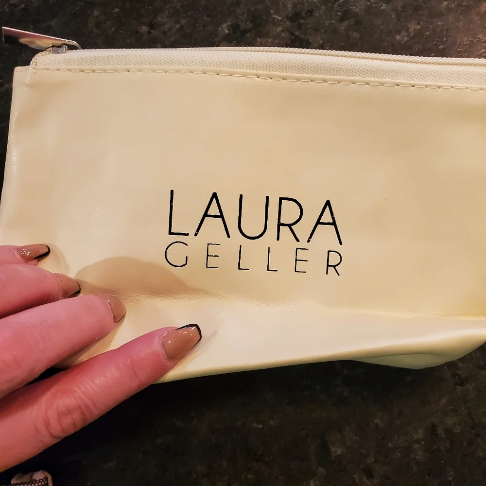 NWOT cosmetic bag bundle: Ipsy & Laura Geller in blush/cream and scruncie